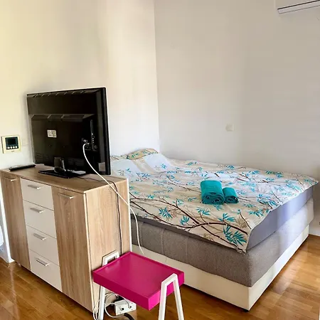 Apartment Urban Nest Cozy Center